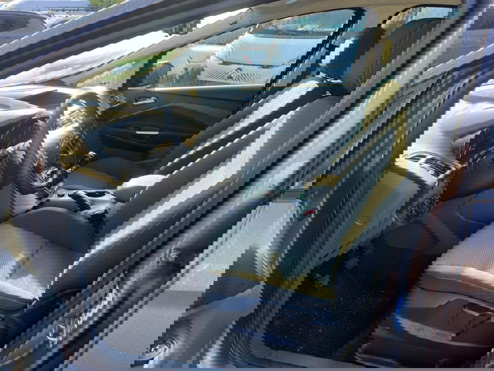 Ford C-Max usata a Milano (9)