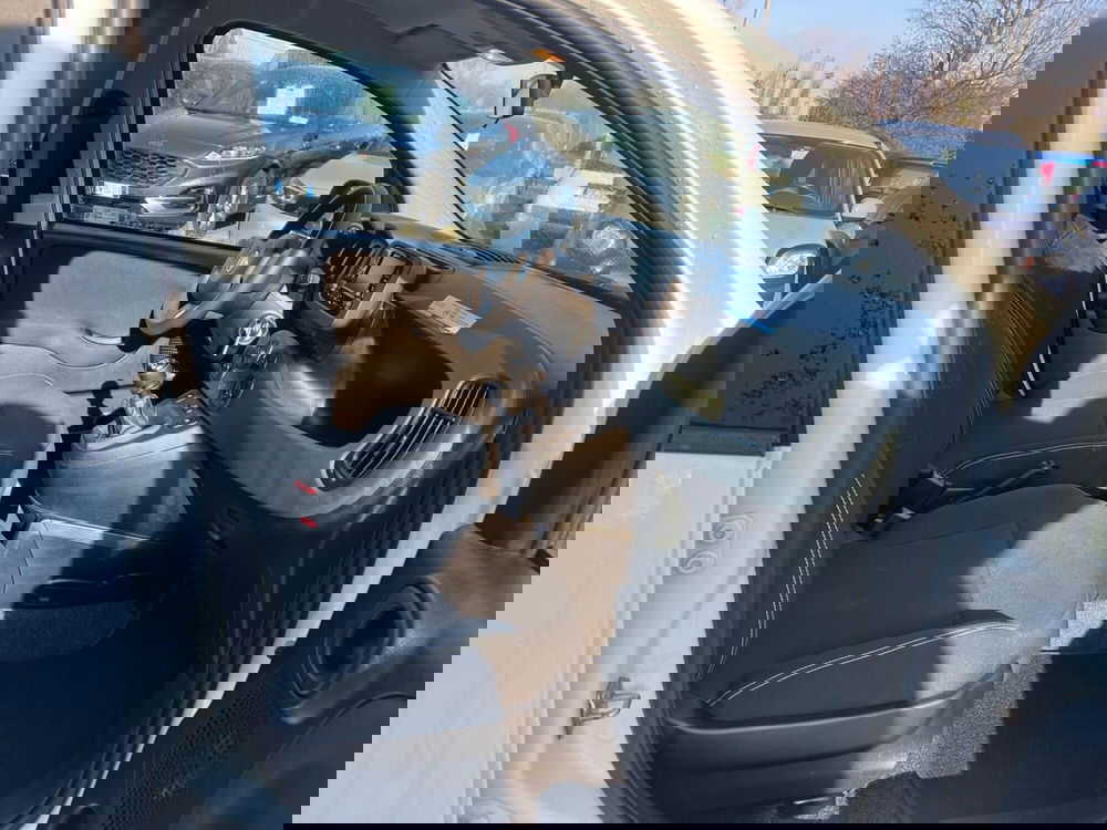 Fiat Panda Cross usata a Milano (12)