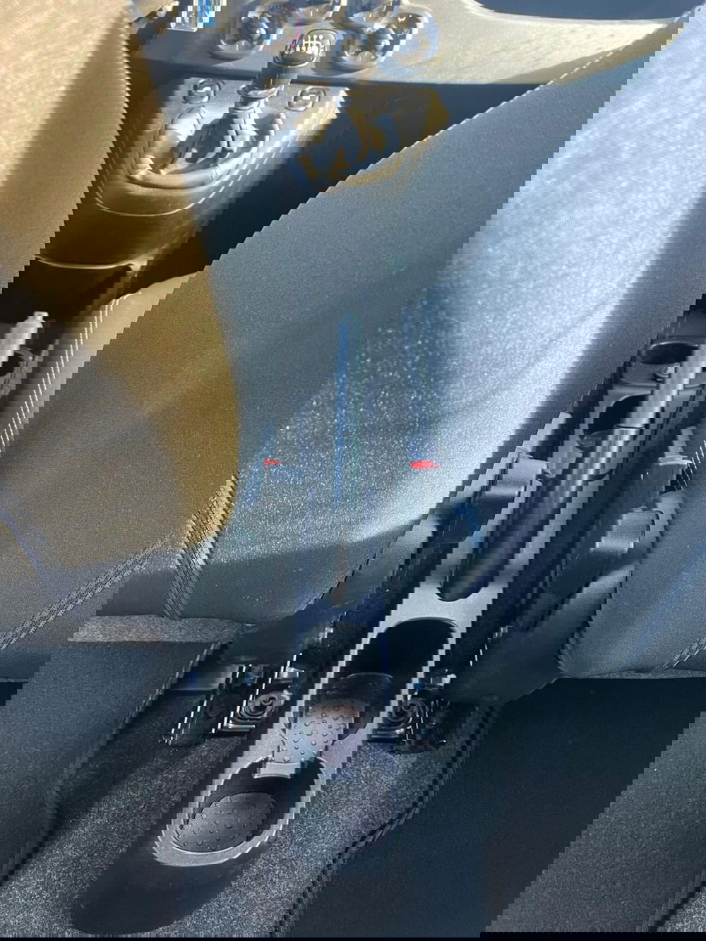 Fiat Panda Cross usata a Milano (19)