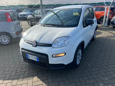 Fiat Panda Cross Cross 1.0 FireFly S&amp;S Hybrid del 2023 usata a Milano