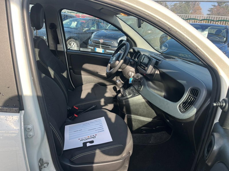 Fiat Panda Cross usata a Milano (12)