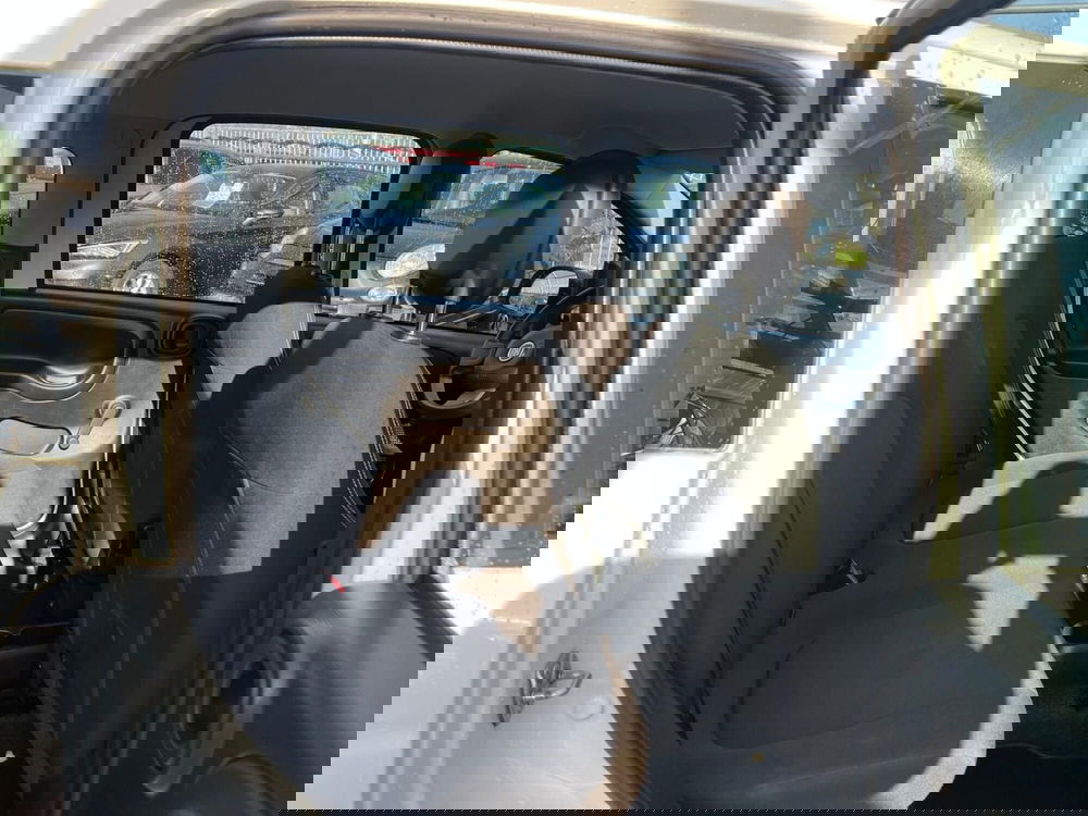 Fiat Panda Cross usata a Milano (13)