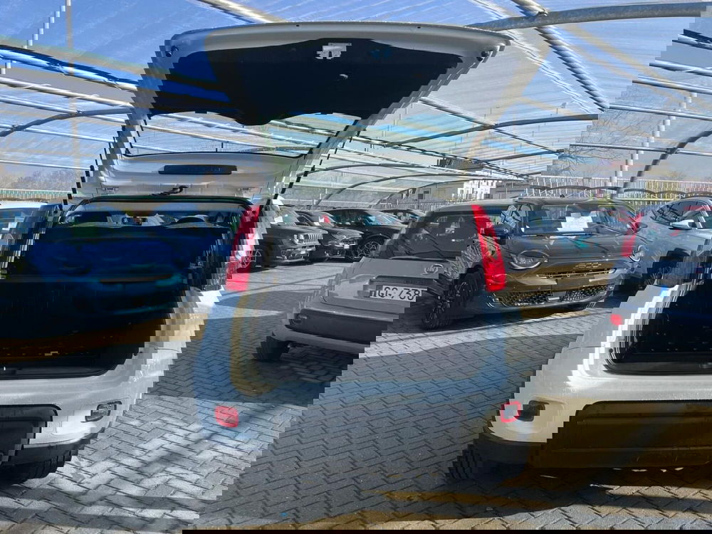 Fiat Panda Cross usata a Milano (9)