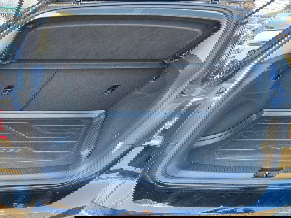 Volkswagen T-Cross usata a Milano (10)