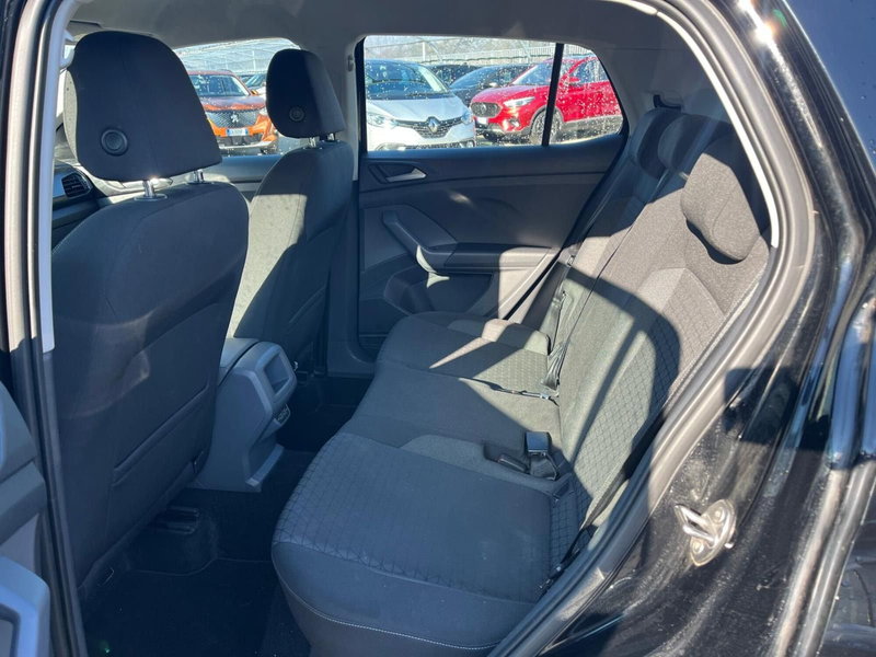Volkswagen T-Cross usata a Milano (14)