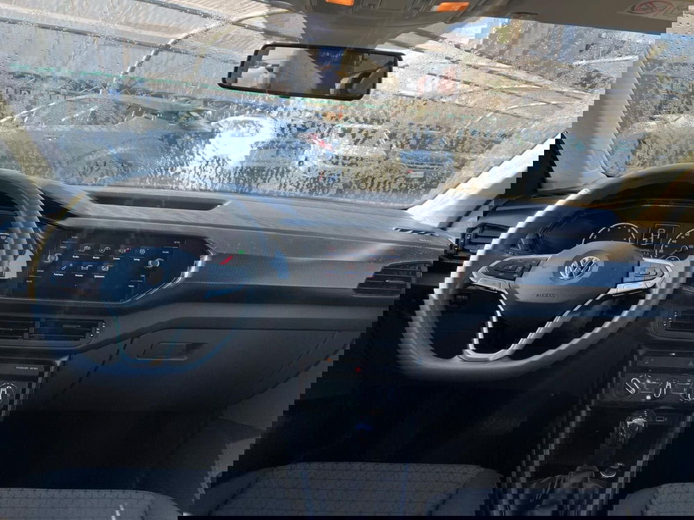 Volkswagen T-Cross usata a Milano (15)