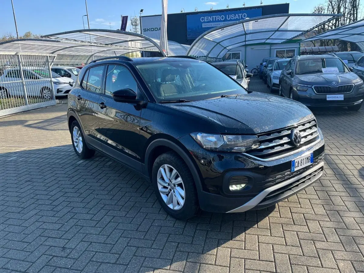 Volkswagen T-Cross usata a Milano (3)