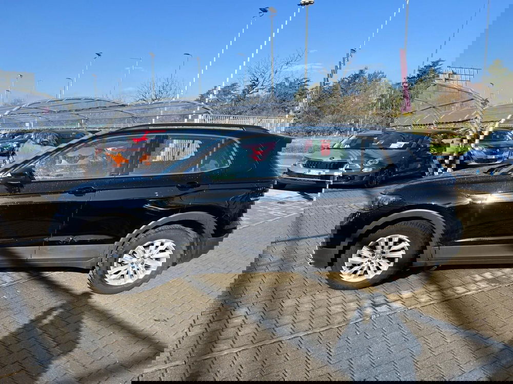 Volkswagen T-Cross usata a Milano (5)