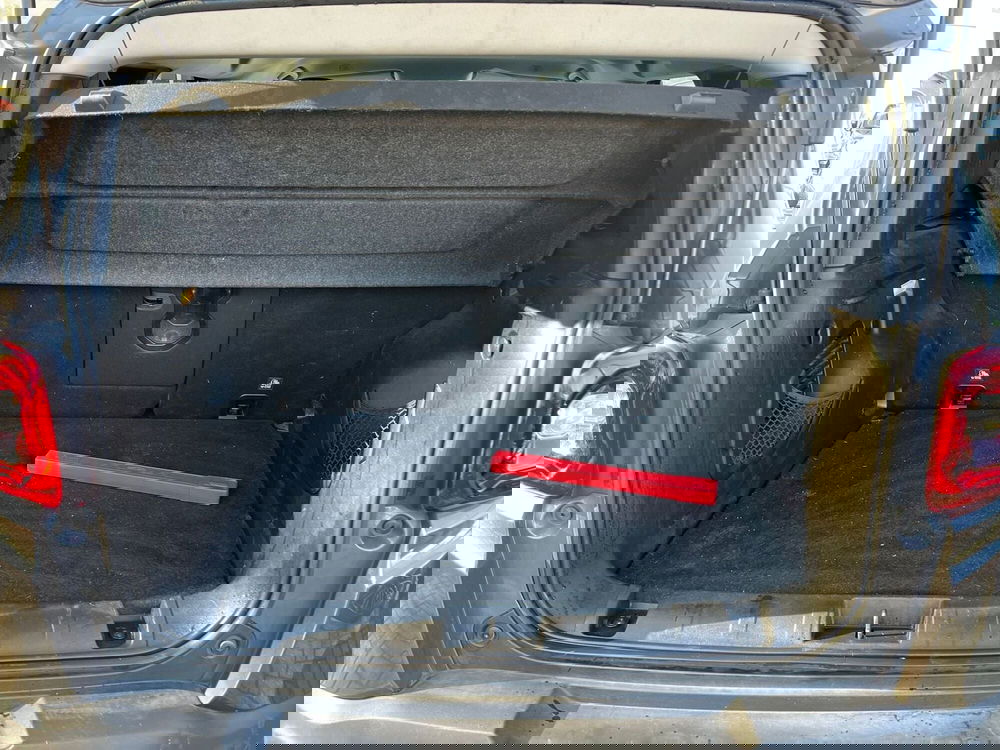 Jeep Renegade usata a Milano (10)