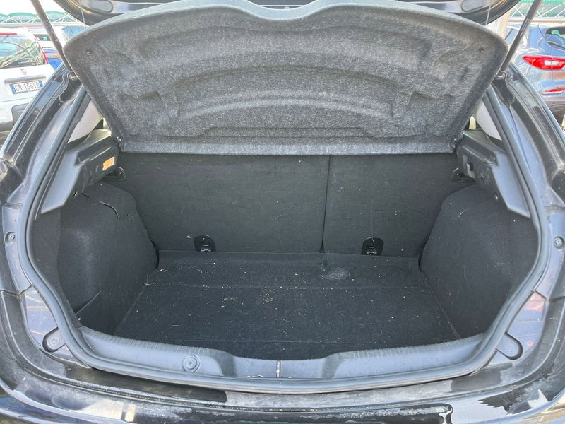 Alfa Romeo Giulietta usata a Milano (10)