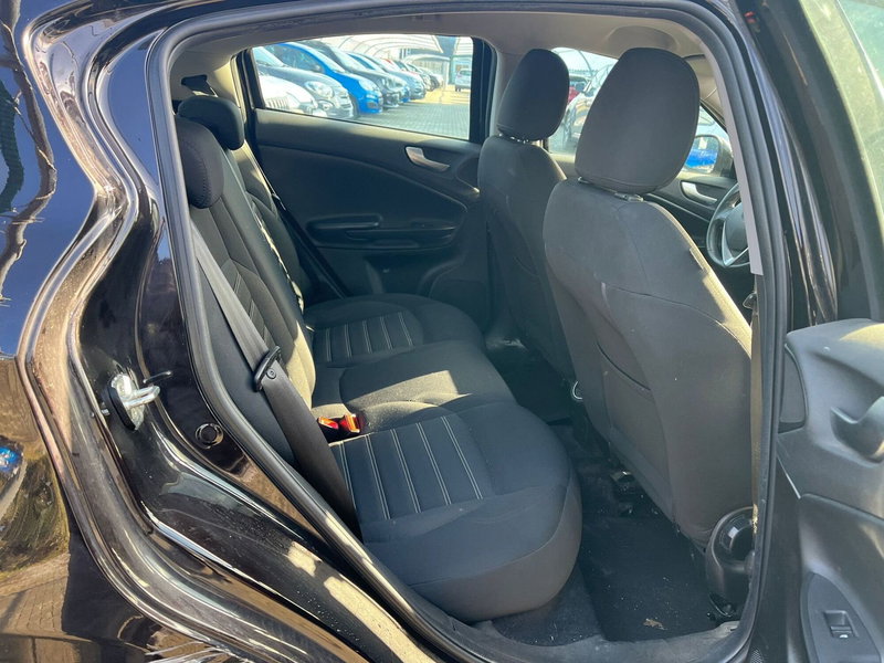 Alfa Romeo Giulietta usata a Milano (14)