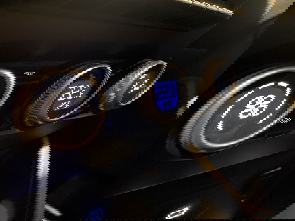 Dacia Duster usata a Monza e Brianza (14)