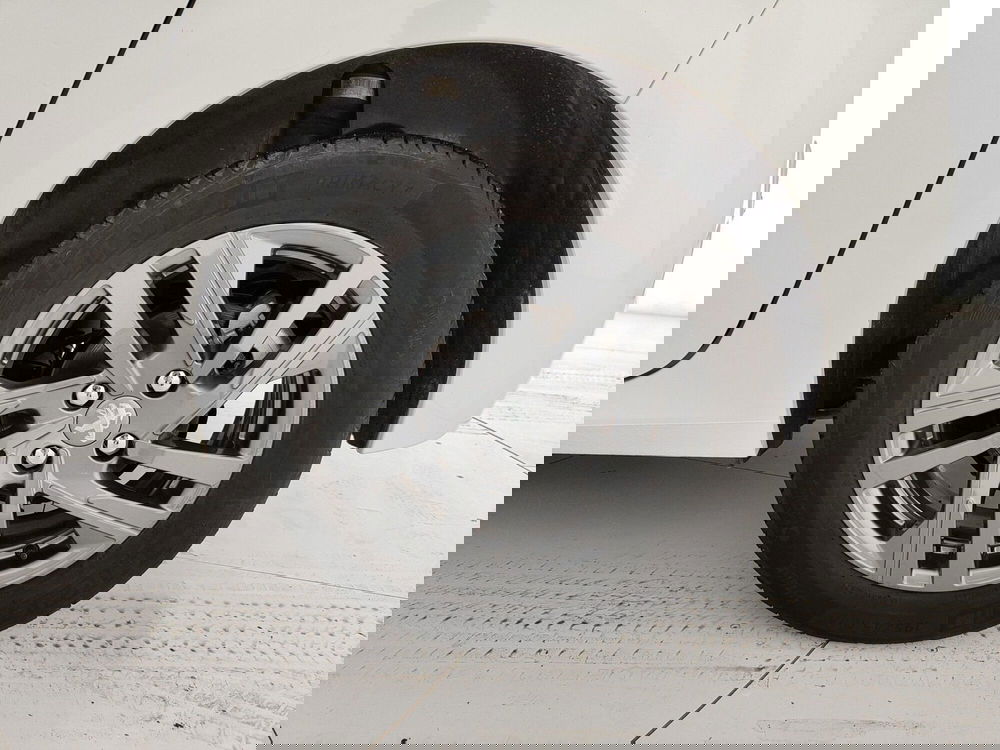 Peugeot 208 usata a Caserta (11)