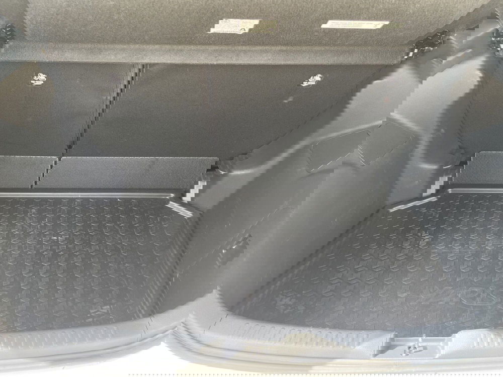 Toyota Yaris usata a Catania (7)