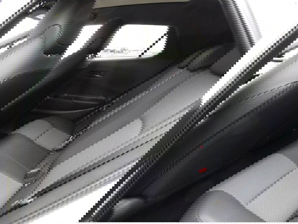Toyota Toyota C-HR usata a Treviso (13)