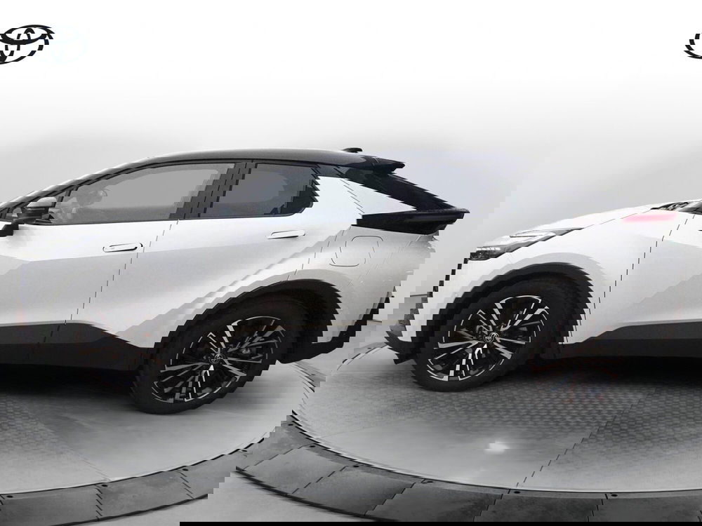 Toyota Toyota C-HR usata a Treviso (8)