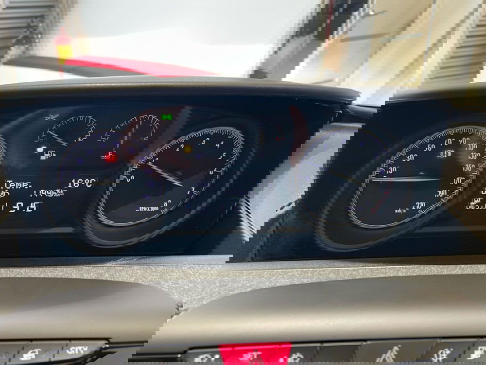 Lancia Ypsilon usata a Catania (11)