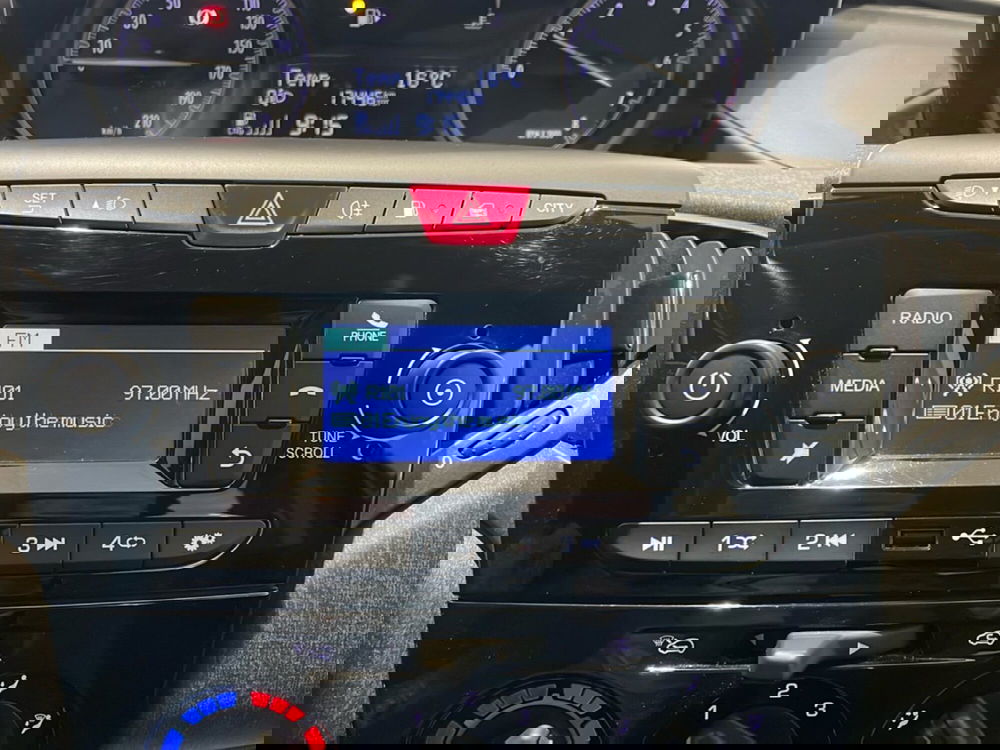 Lancia Ypsilon usata a Catania (12)