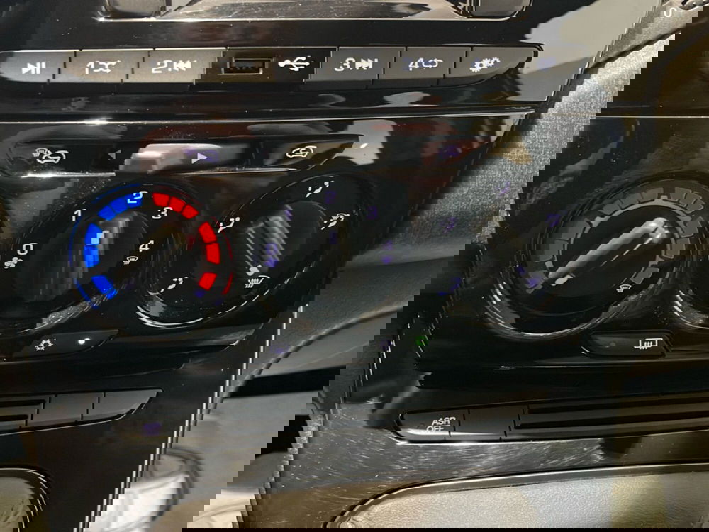 Lancia Ypsilon usata a Catania (14)