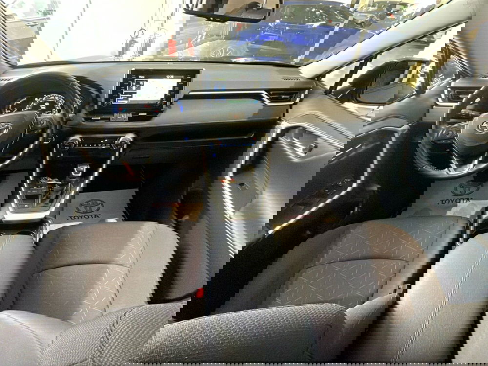 Toyota Rav4 usata a Catania (10)