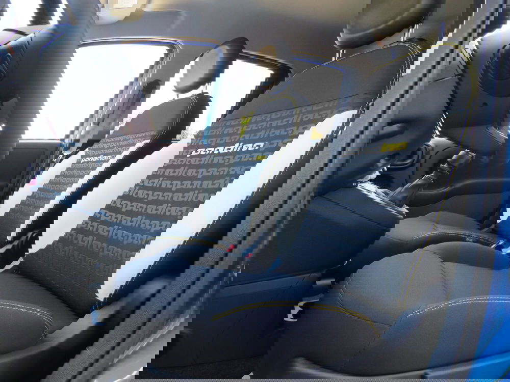 Fiat Panda Cross nuova a Monza e Brianza (14)