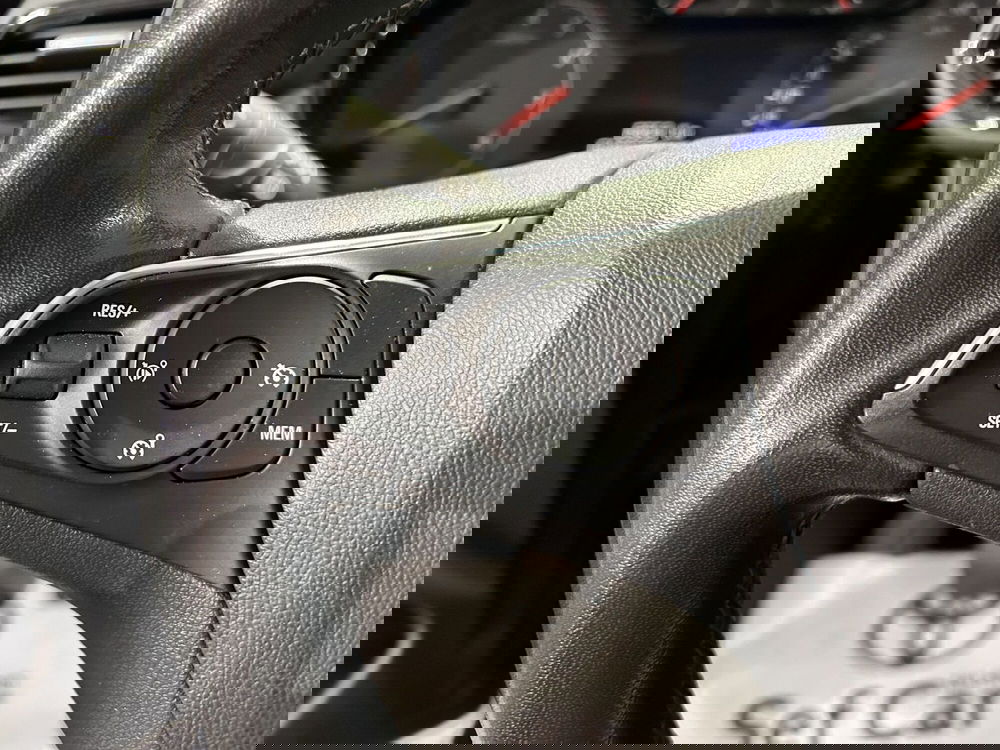 Opel Crossland usata a Milano (14)