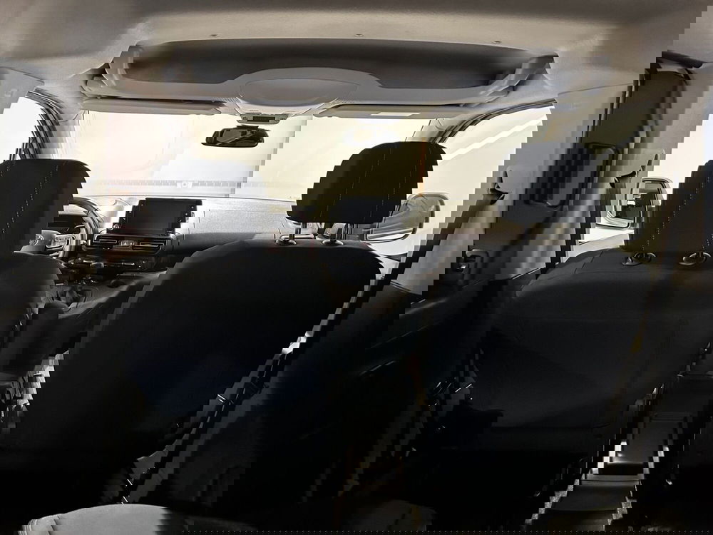 Toyota Proace City Verso usata a Milano (19)