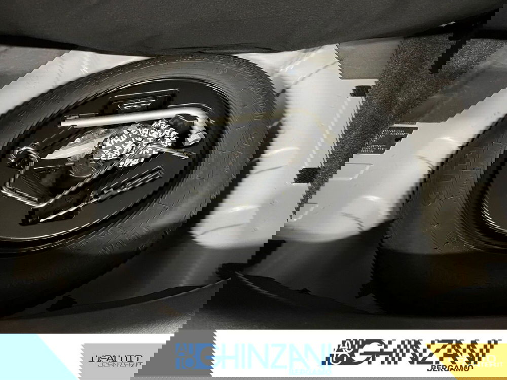 Lancia Ypsilon usata a Bergamo (17)