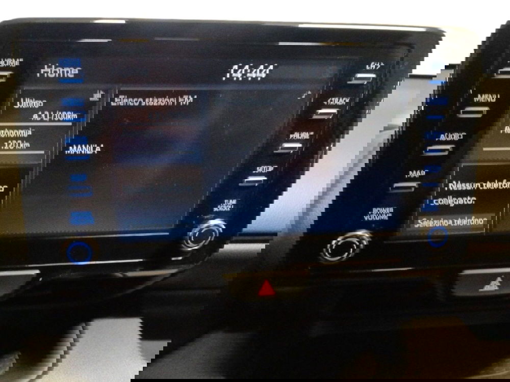 Toyota Yaris GR Sport usata a Milano (15)