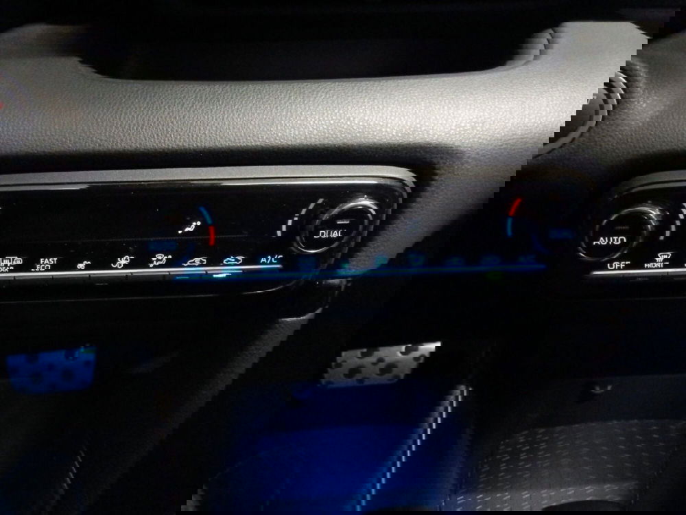 Toyota Yaris GR Sport usata a Milano (16)