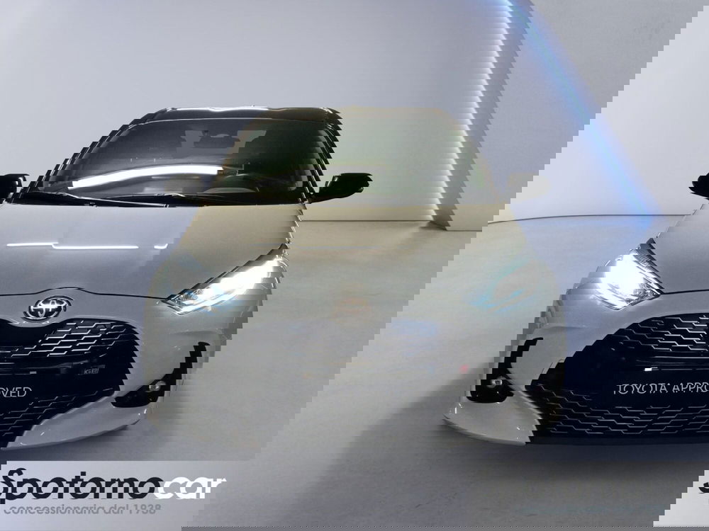 Toyota Yaris GR Sport usata a Milano (9)