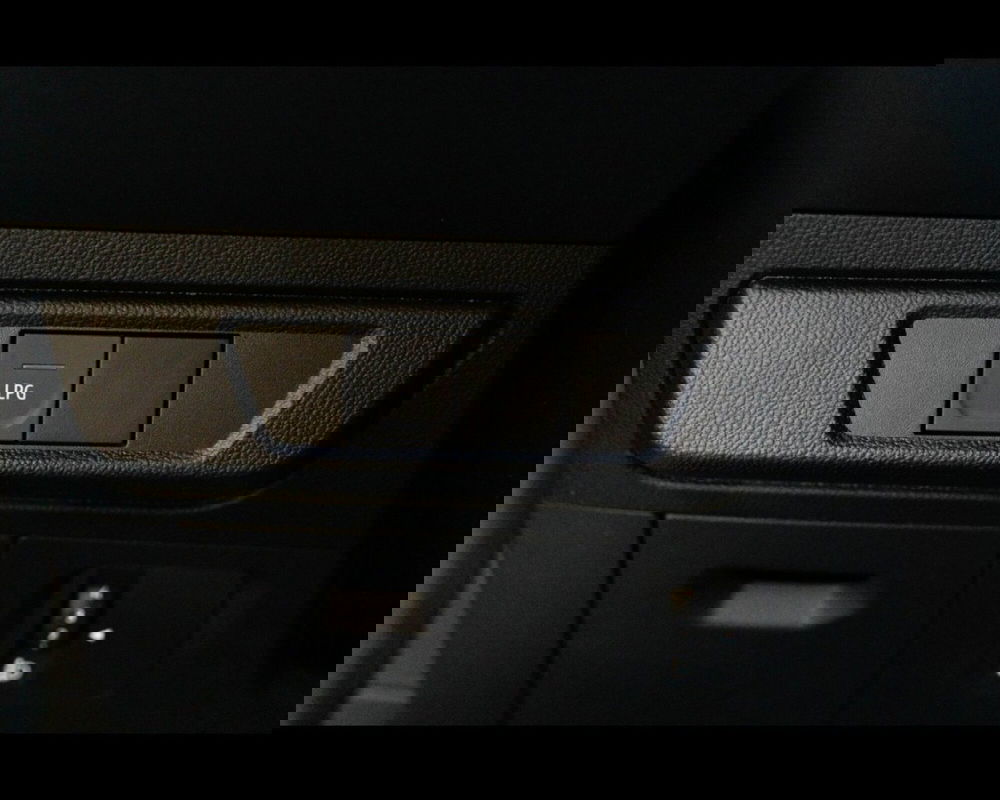 Dacia Jogger usata a Venezia (18)