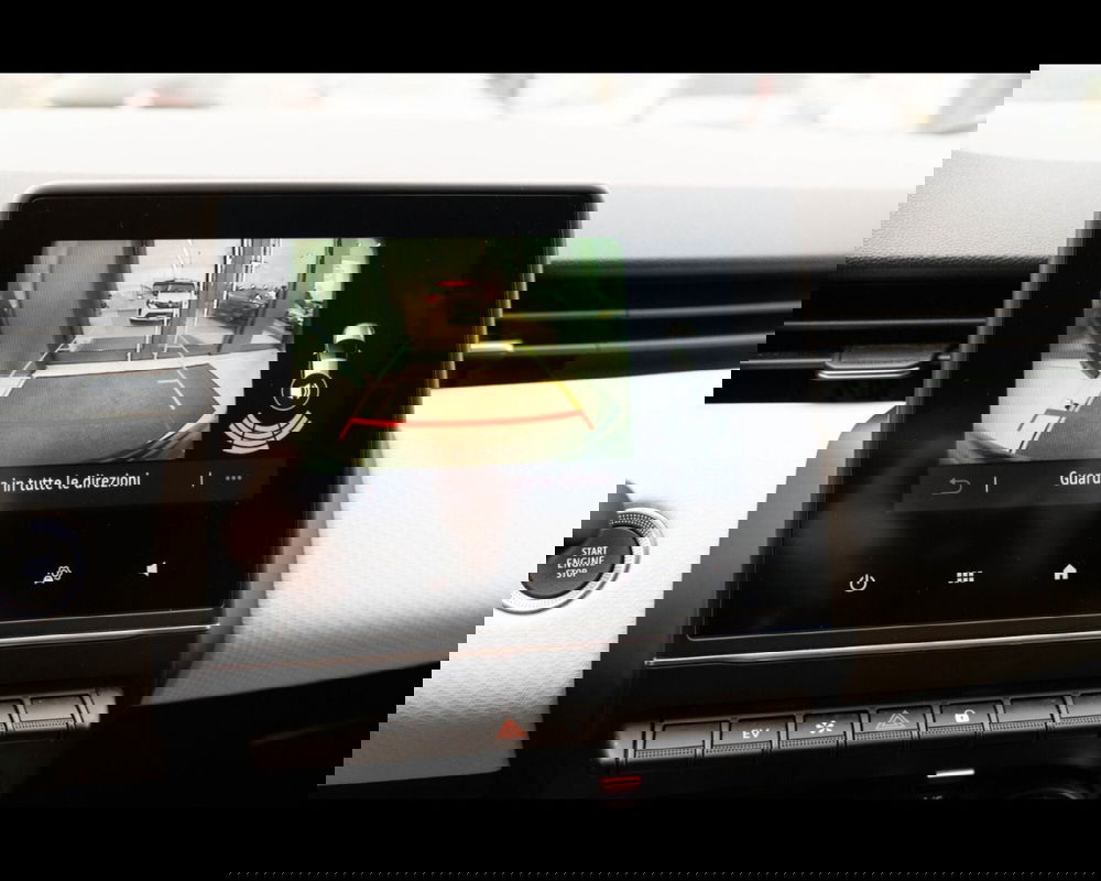 Renault Clio usata a Venezia (11)