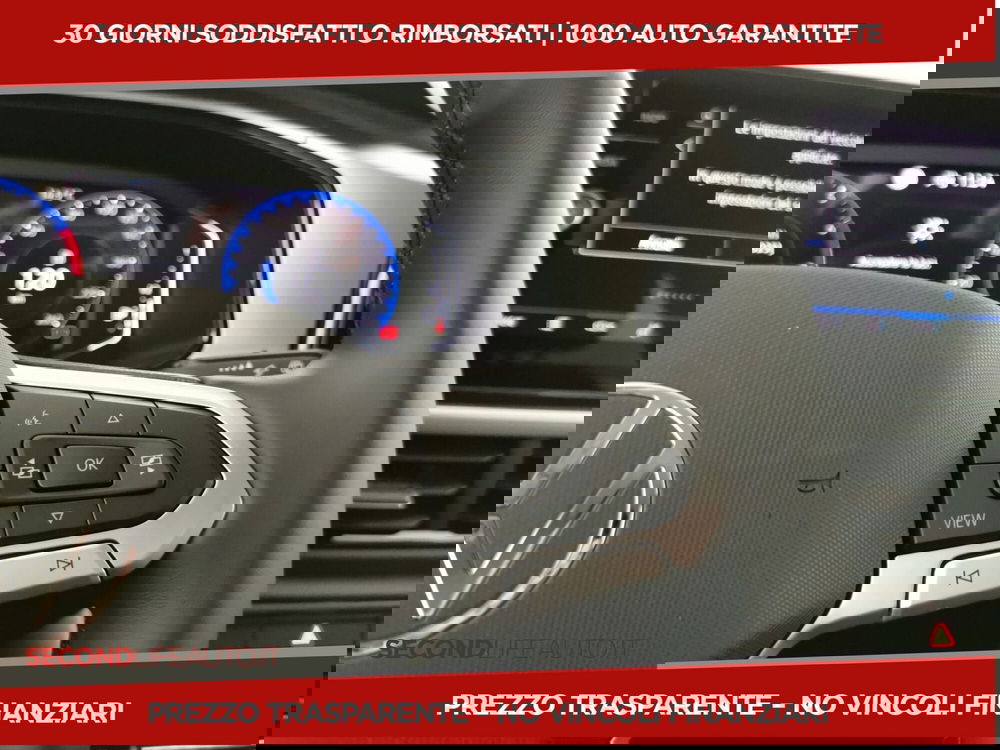 Volkswagen T-Roc nuova a Chieti (11)