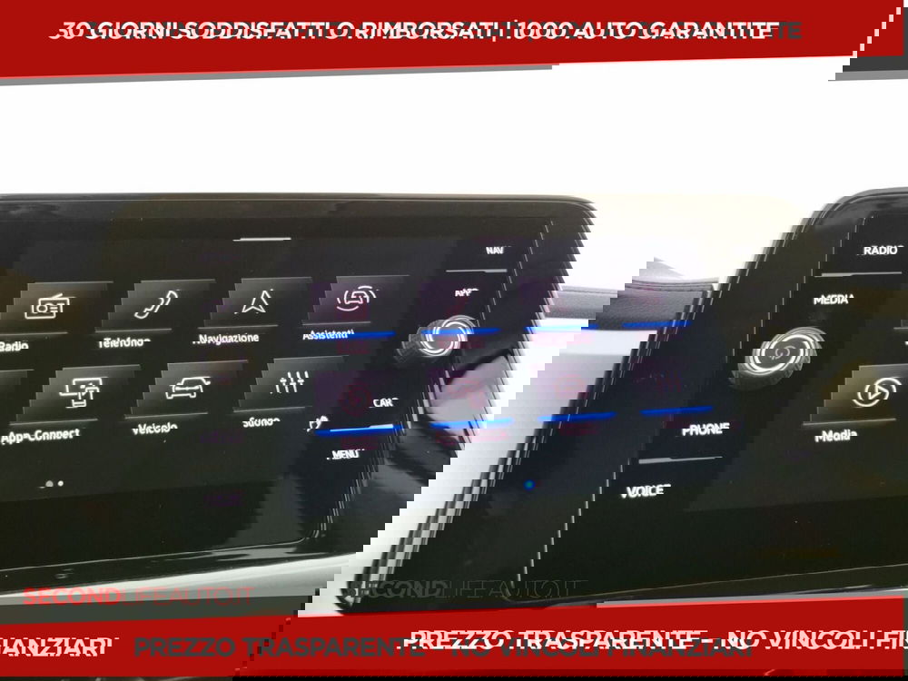 Volkswagen T-Roc nuova a Chieti (13)