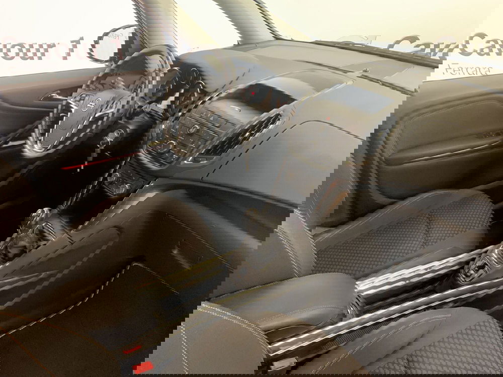 Opel Zafira Tourer usata a Ferrara (18)