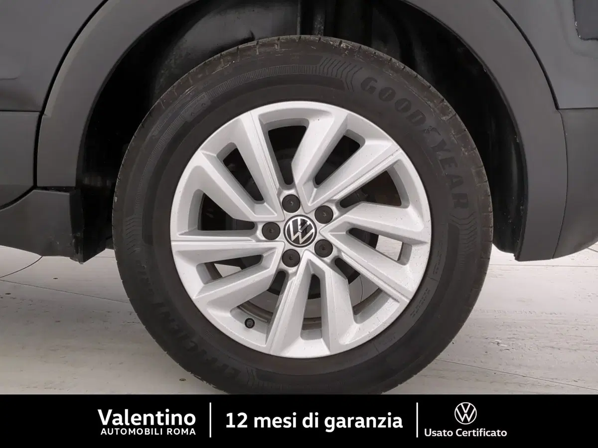Volkswagen T-Cross usata a Roma (11)