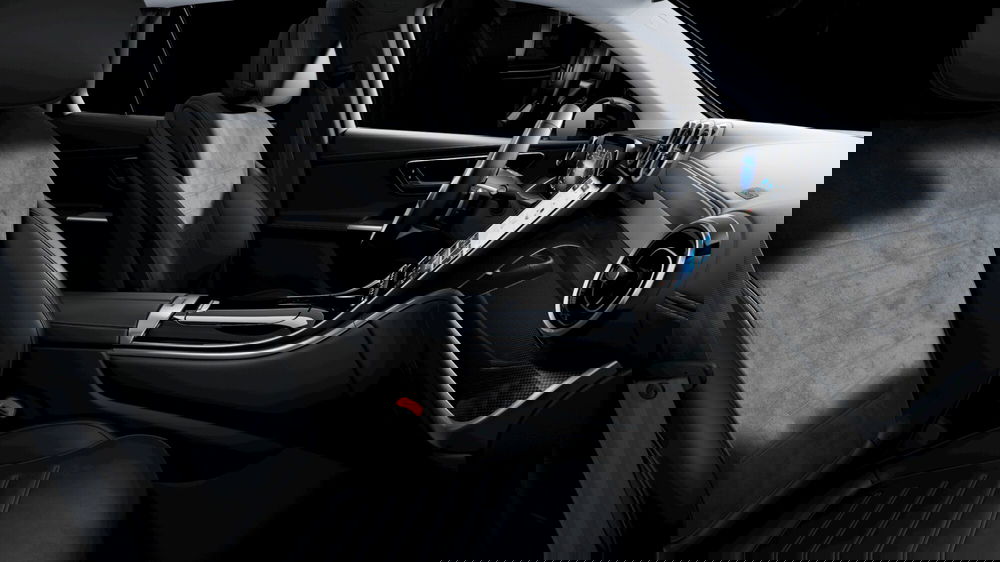 Mercedes-Benz GLC nuova a Milano (6)