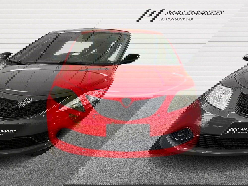 Lancia Ypsilon usata a Bari (2)