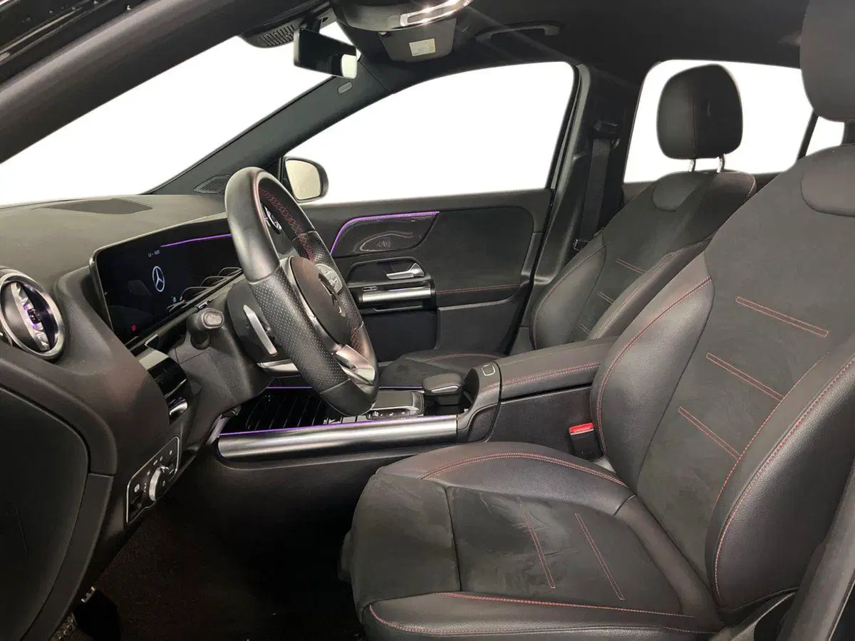 Mercedes-Benz GLA SUV usata a Milano (10)