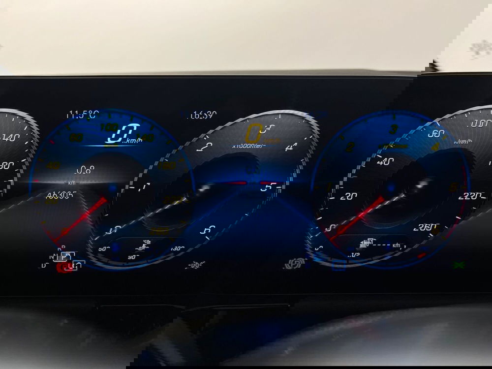 Mercedes-Benz GLA SUV usata a Milano (13)