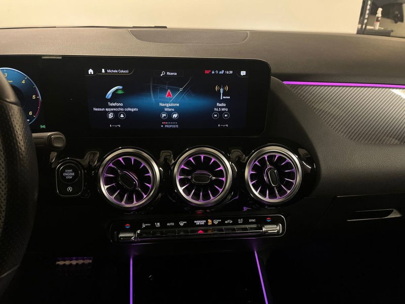 Mercedes-Benz GLA SUV usata a Milano (14)