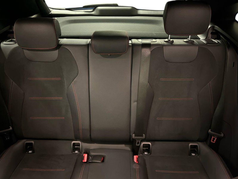 Mercedes-Benz GLA SUV usata a Milano (16)