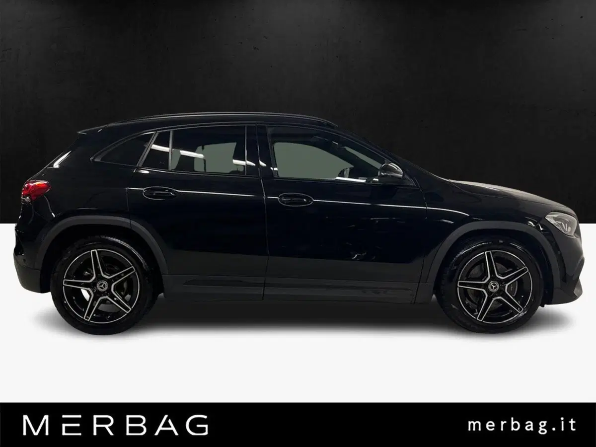 Mercedes-Benz GLA SUV usata a Milano (5)