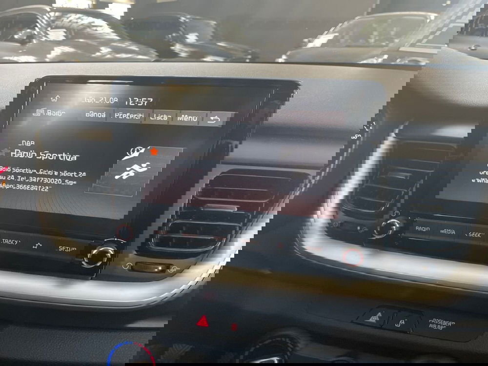 Kia Stonic usata a Milano (12)