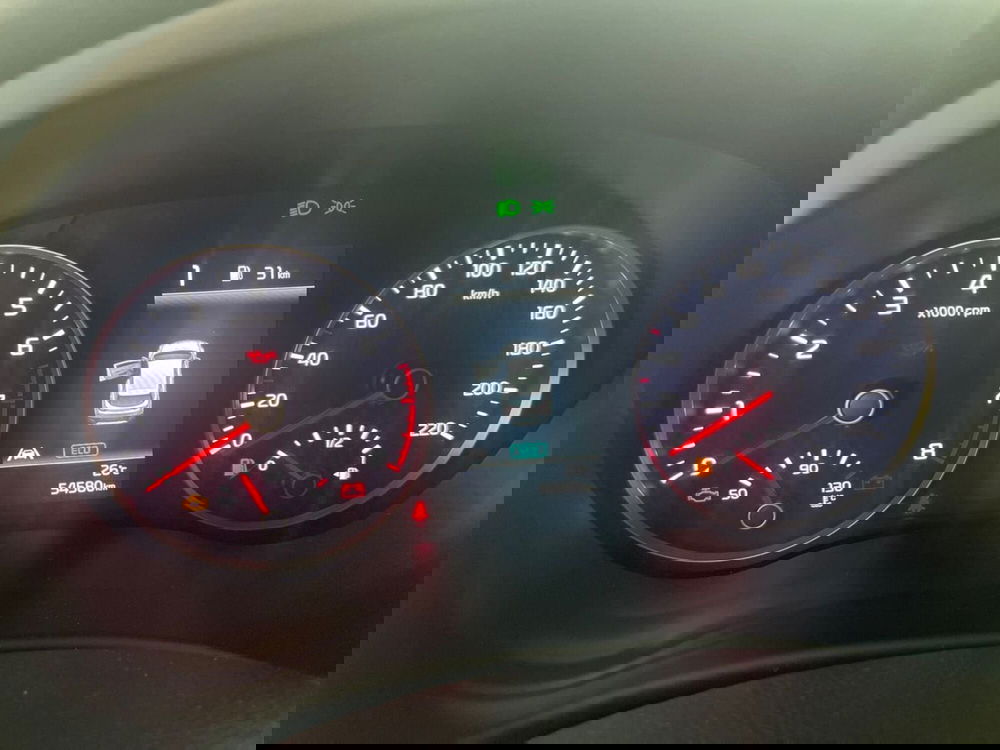 Kia Stonic usata a Milano (13)