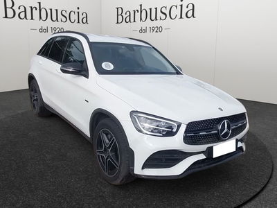 Mercedes-Benz GLC SUV 300 de 4Matic EQ-Power Premium Plus del 2021 usata a Montesilvano