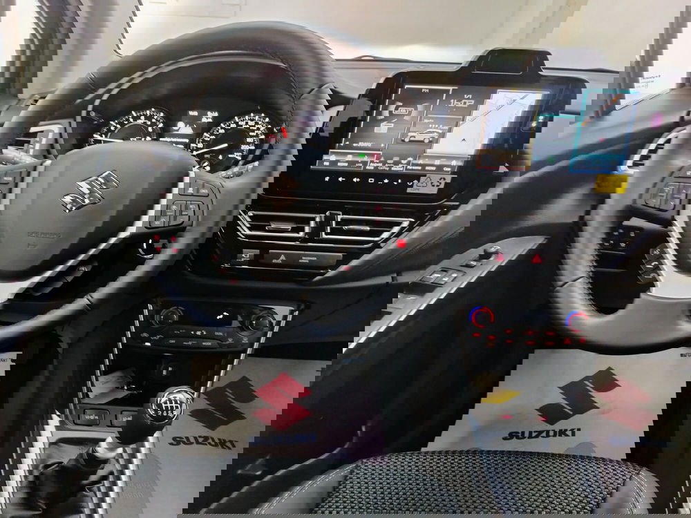 Suzuki S-Cross nuova a Rovigo (9)