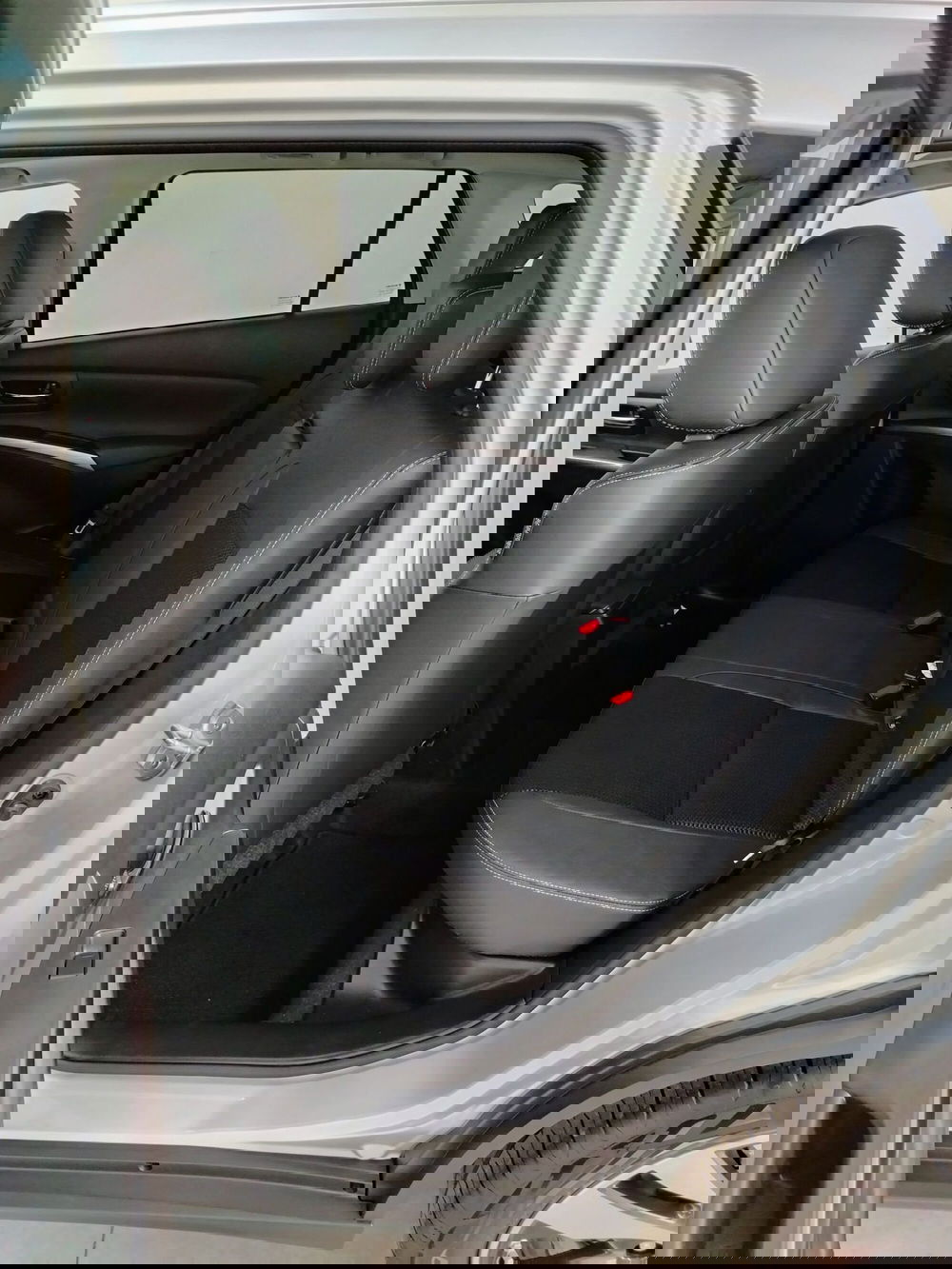 Suzuki S-Cross nuova a Rovigo (7)