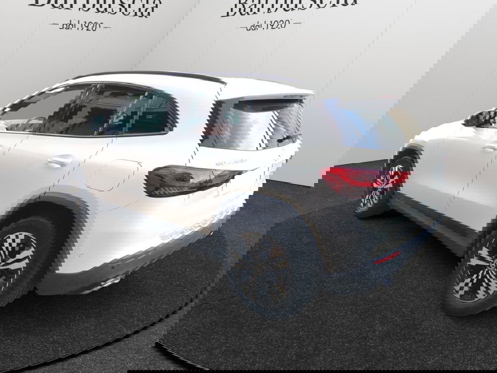 Mercedes-Benz GLA SUV usata a Pescara (2)